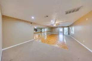 7606 Antoine Dr, Houston, TX 77088 - Photo 39