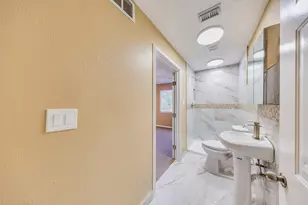 7606 Antoine Dr, Houston, TX 77088 - Photo 43