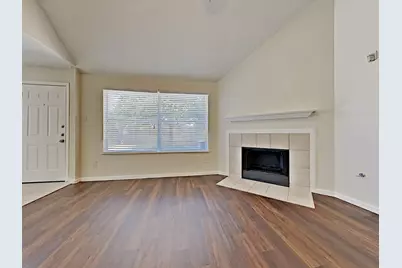 2883 Diamond Bay Drive, Dickinson, TX 77539 - Photo 5