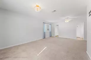 56 Greentree Ln, Conroe, TX 77304 - Photo 25