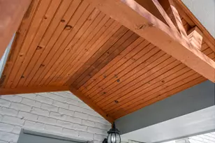 56 Greentree Ln, Conroe, TX 77304 - Photo 5