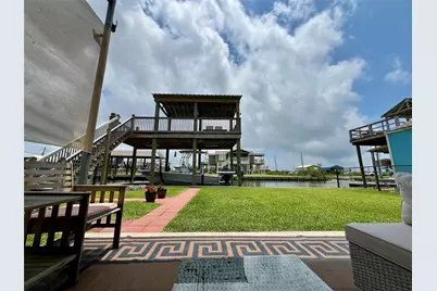 1102 Gator Point, Crystal Beach, TX 77650 - Photo 21