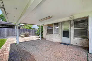 12215 Meadowdale Dr, Meadows Place, TX 77477 - Photo 39