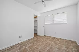 12215 Meadowdale Dr, Meadows Place, TX 77477 - Photo 25
