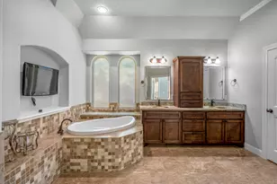 12774 Point Aquarius Blvd, Willis, TX 77318 - Photo 27