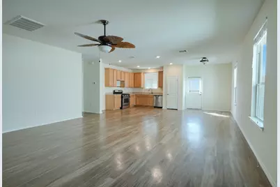 4611 Windmill Run Drive, Houston, TX 77069 - Photo 3