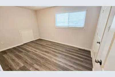 9327 Leader Street, Houston, TX 77036 - Photo 21