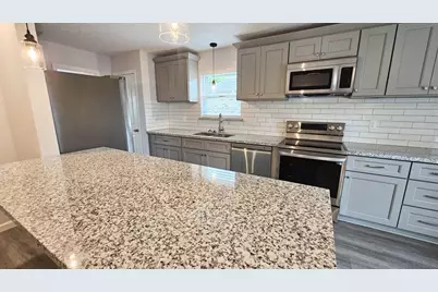9327 Leader Street, Houston, TX 77036 - Photo 9