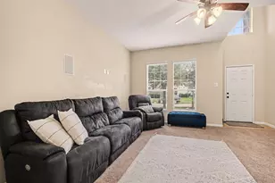 8215 Lemongrass Ave, Baytown, TX 77521 - Photo 7