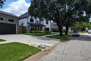 2029 Pech Rd, Houston, TX 77055 - Photo 7