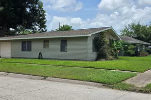 2029 Pech Rd, Houston, TX 77055 - Photo 3