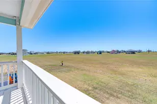 3915 Kiva Rd, Galveston, TX 77554 - Photo 27