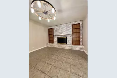 4520 Lamont, Vidor, TX 77662 - Photo 5