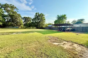 4520 Lamont, Vidor, TX 77662 - Photo 17