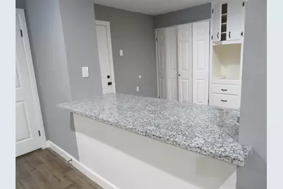 402 S 72nd Street, Houston, TX 77011 - Photo 11