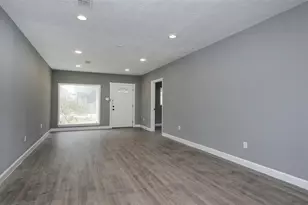402 S 72nd St, Houston, TX 77011 - Photo 25