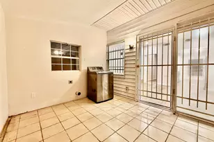 11122 Village Bend Ln, Houston, TX 77072 - Photo 15