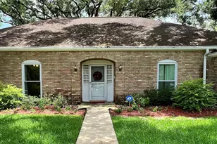 205 Hillcrest Dr, Alvin, TX 77511 - Photo 39