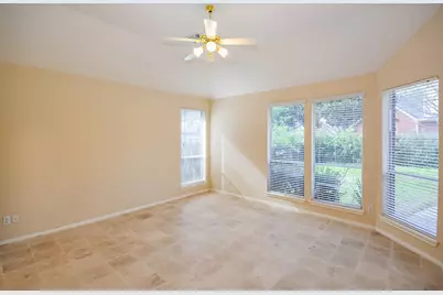 3211 Chapel Creek Way, Missouri City, TX 77459 - Photo 13