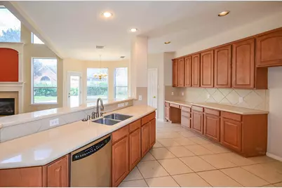 3211 Chapel Creek Way, Missouri City, TX 77459 - Photo 5