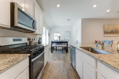 4242 Berwick Park Lane, Fulshear, TX 77441 - Photo 25