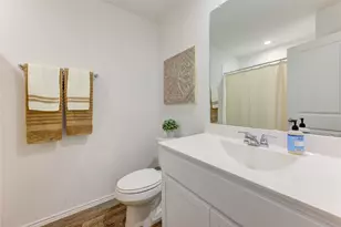 4242 Berwick Park Ln, Fulshear, TX 77441 - Photo 11