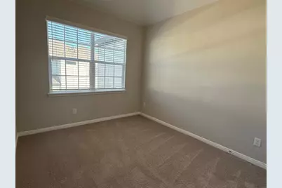 15705 Sterling Knight Drive, Atascocita, TX 77346 - Photo 5