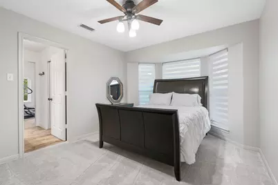 18 Golden Sunset Circle, The Woodlands, TX 77381 - Photo 33