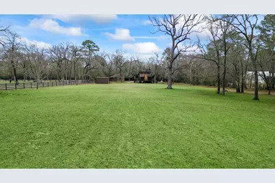 15410 Mill Bend Court, Magnolia, TX 77354 - Photo 11