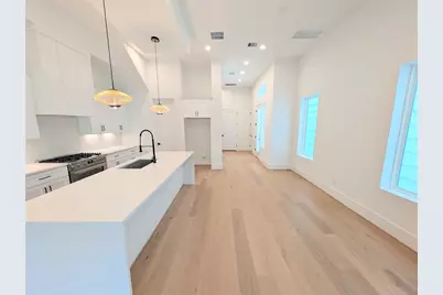 1322 Lawrence Street, Houston, TX 77008 - Photo 13