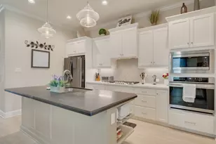 4261 Harding Way, Bryan, TX 77802 - Photo 5