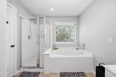 71 Summerhaze Cir, The Woodlands, TX 77382 - Photo 23