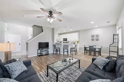 71 Summerhaze Cir, The Woodlands, TX 77382 - Photo 5