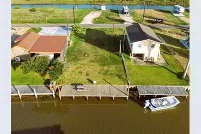 1222 County Road 204, Sargent, TX 77414 - Photo 3