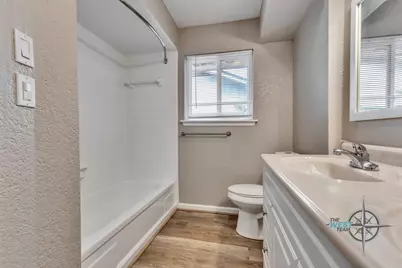707 Hildred Avenue, Conroe, TX 77303 - Photo 25