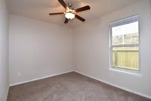 22219 Ebbets Field Dr, Spring, TX 77389 - Photo 17