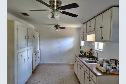 31984 Roberto Street, Rio Hondo, TX 78583 - Photo 9