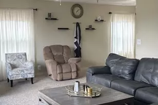 1214 Woodward St, Damon, TX 77430 - Photo 5