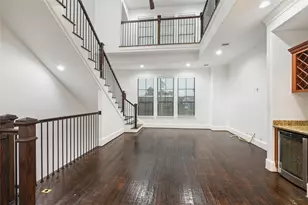 1046 W 23rd St, Houston, TX 77008 - Photo 7