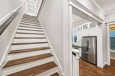 821 E 25th Street E, Houston, TX 77009 - Photo 21