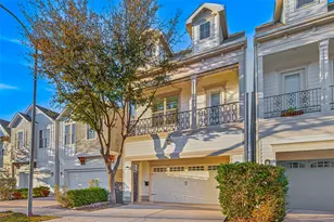 821 E 25th Street E, Houston, TX 77009 - Photo 3