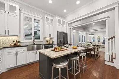 821 E 25th Street E, Houston, TX 77009 - Photo 11