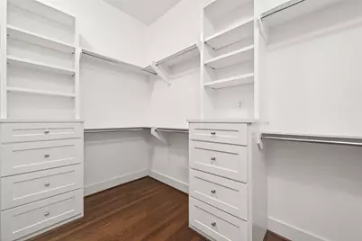 821 E 25th Street E, Houston, TX 77009 - Photo 29