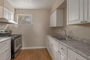 760 Cline St, Huntsville, TX 77340 - Photo 7