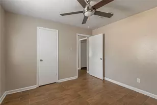 760 Cline St, Huntsville, TX 77340 - Photo 11