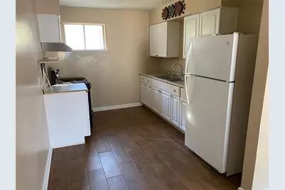 760 Cline Street #14, Huntsville, TX 77340 - Photo 3