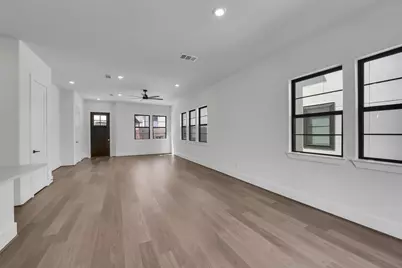 3211 Royal Oaks Hollow Lane, Houston, TX 77082 - Photo 13