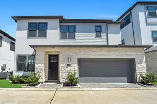 3211 Royal Oaks Holw Ln, Houston, TX 77082 - Photo 1