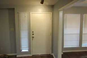 11514 Meadow Ln, Houston, TX 77477 - Photo 3