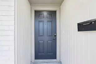 950 Buoy Rd, Houston, TX 77062 - Photo 9